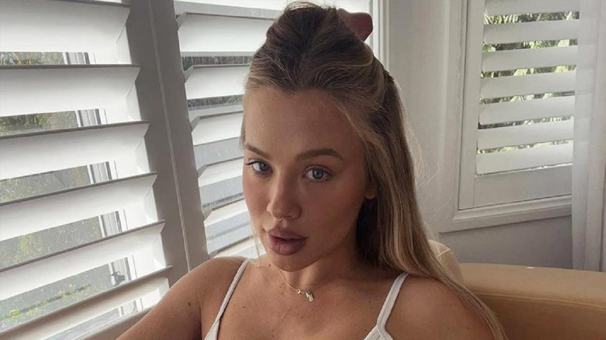 Tammy Hembrow Cat Video Circulated After Mom Laughs While Recording