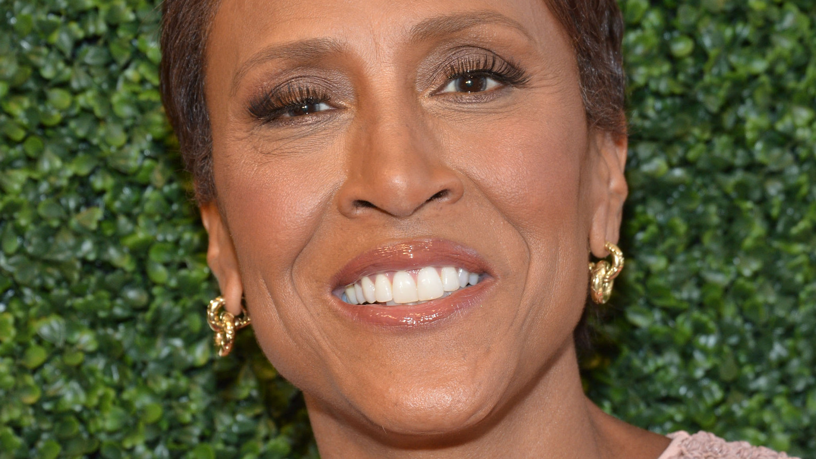 did robin roberts passed away